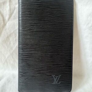 Louis Vuitton Brazza Wallet Black Epi Leather Unisex Long Wallet